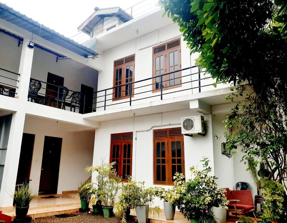 Emarald Holiday Homes Anuradhápura Exteriér fotografie